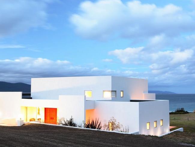 This designer beach house near Tasmania is cheaper than many coastal units in Sydney.