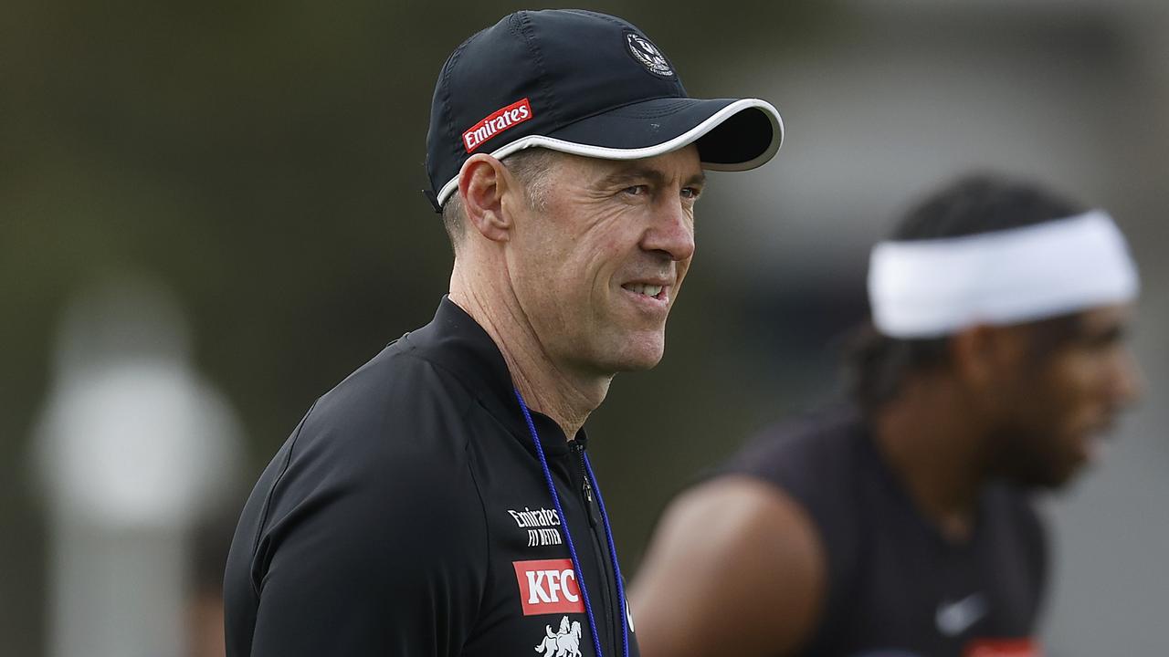 MELBOURNE, AUSTRALIA - SEPTEMBER 20: Magpies head coach Craig McRae looks on during a Collingwood Magpies AFL training session at Olympic Park Oval on September 20, 2023 in Melbourne, Australia. (Photo by Daniel Pockett/Getty Images)