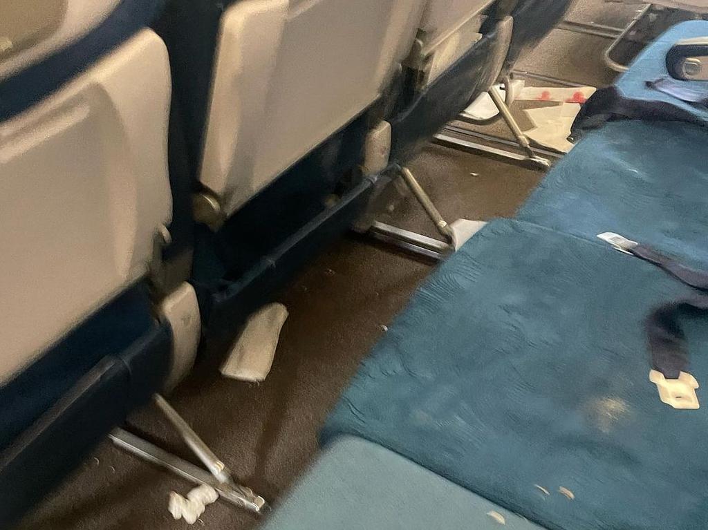 Reporter Jonathan McCall posted these photos on Twitter. Picture: Jonathan McCall