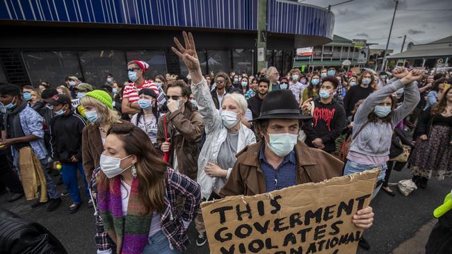 Protesters gather to support asylum seekers detained at the Kangaroo Point Central Hotel. Picture: Glenn Hunt