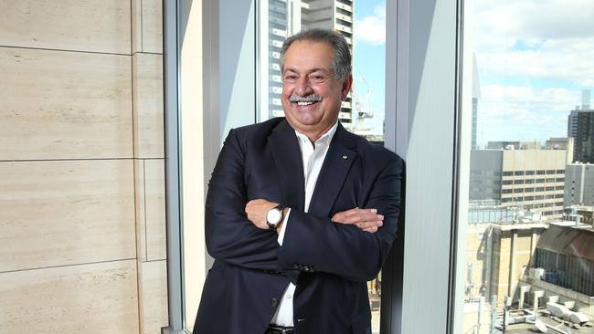 Former Dow Chemicals boss Andrew Liveris says the federal government should set a carbon price of up to $109 a tonne. Picture: Britta Campion