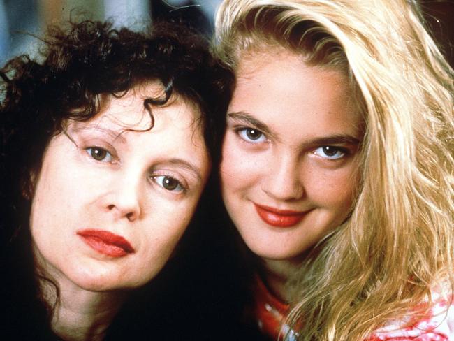 A young Drew Barrymore with her mother Jaid.