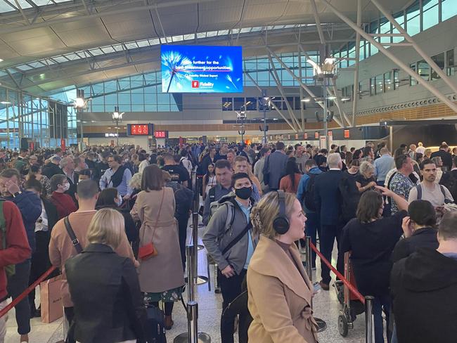 Sydney Domestic  Airport Chaos: large queues and delays for flights tonight, at Sydney's domestic Airport, 08 September 2022. Picture: Supplied