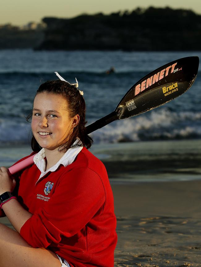 Surf Life saver Cat O'Leary from North Bondi SLSC, was named U17 Life saver of the year. Picture: John Appleyard
