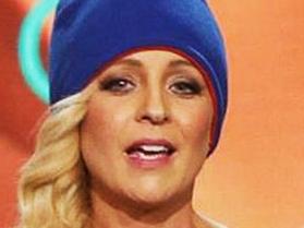 carrie bickmore beanie Logies.JPG