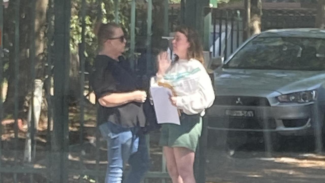 Hunter high school teacher Zoe Hodges granted bail after being charged with  having sex with student | Daily Telegraph