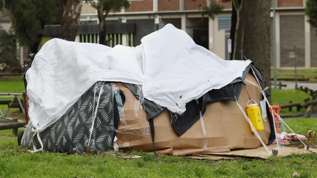 A makeshift tent was set up in front of the Richmond safe injecting room earlier this week. Picture: David Crosling