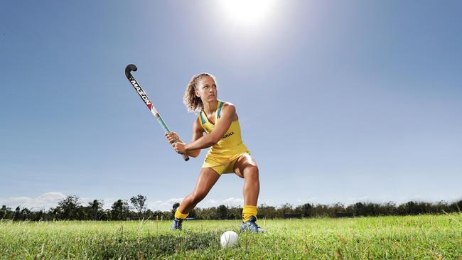 Rosie Malone (L) - Hockey. Pic: Griffith University Sports College