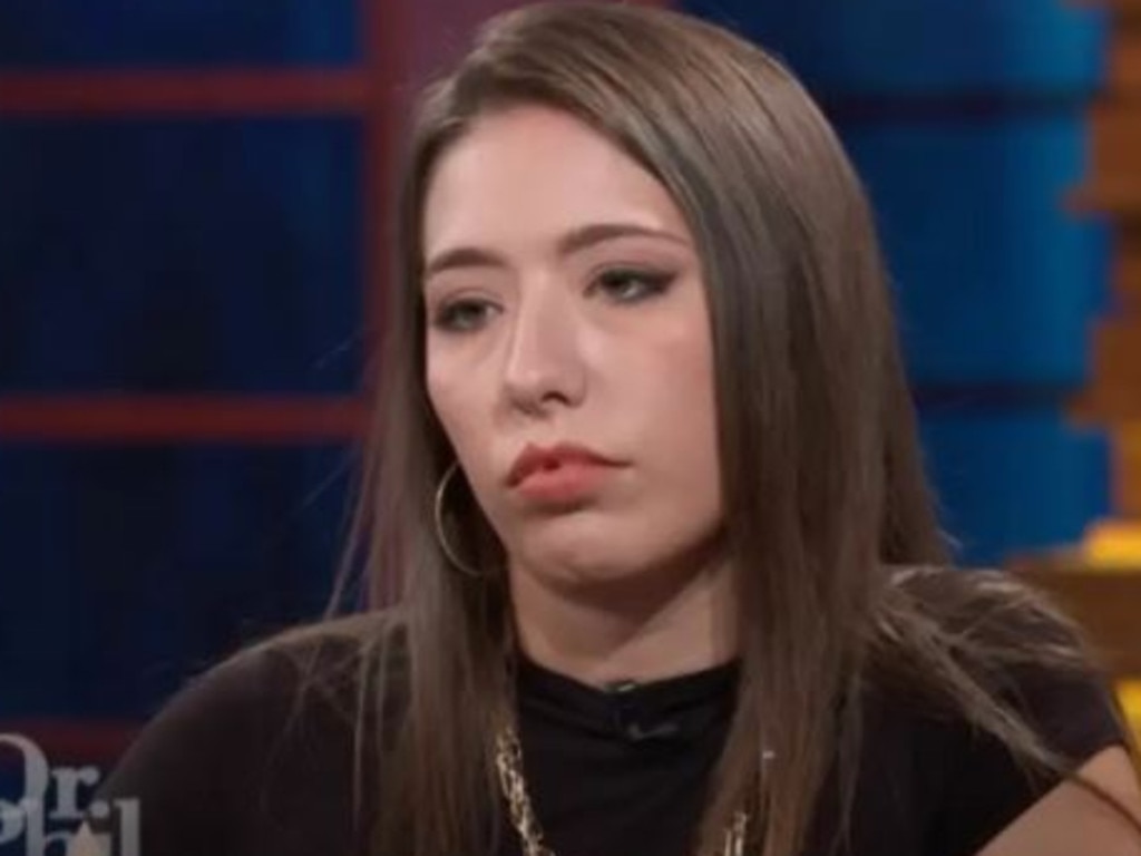 Joni allegedly hit Gina. Picture: CBS/Dr Phil