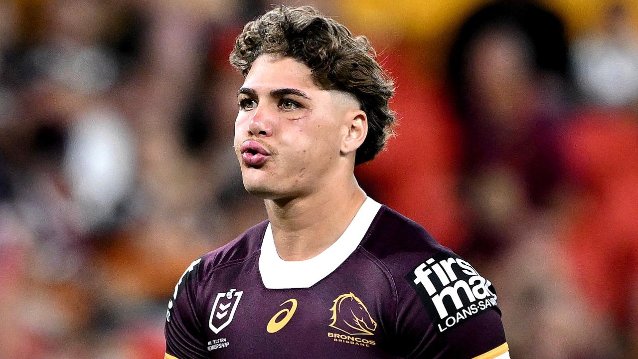 Reece Walsh bombshell casts Broncos future in doubt | The Mercury