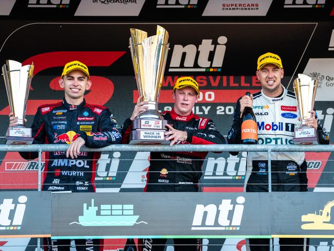 TOWNSVILLE, AUSTRALIA - JULY 08: (EDITORS NOTE: A polarizing filter was used for this image.) (L-R) Broc Feeney driver of the #88 Red Bull Ampol Racing Chevrolet Camaro ZL1, Will Brown driver of the #9 Coca-Cola Racing Chevrolet Camaro ZL1 and Chaz Mostert driver of the #25 Mobil1 Optus Racing Ford Mustang GT during the NTI Townsville 500, part of the 2023 Supercars Championship Series at Reid Park on July 08, 2023 in Townsville, Australia. (Photo by Daniel Kalisz/Getty Images)