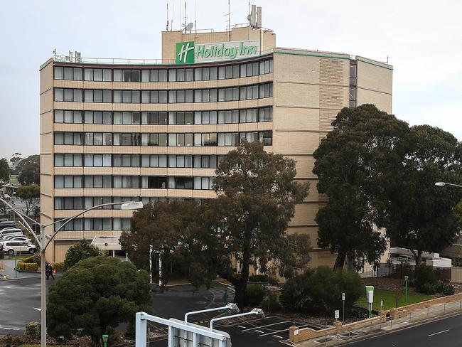 MELBOURNE, AUSTRALIA - NewsWire Photos JULY 06, 2020: Holiday Inn at Melbourne Airport is a quarantine hotel in for returned travellers. Picture:NCA NewsWire / Ian Currie