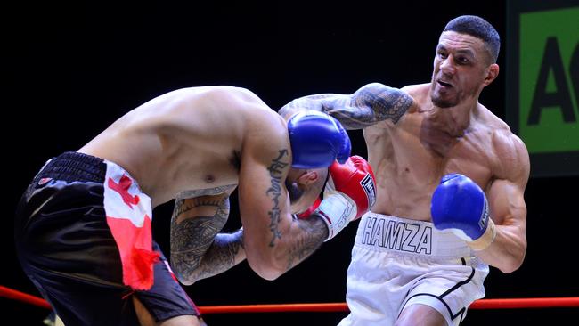 Sonny Bill Williams fights Waikato Falefehi on the Fight For Our Future card in Townsville. Picture: Matthew Elkerton