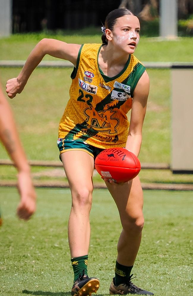 Emma Stark kicked 10 goals for St Mary's against Wanderers in Round 4 of the 2023-24 NTFL season. Picture: AFLNT Media