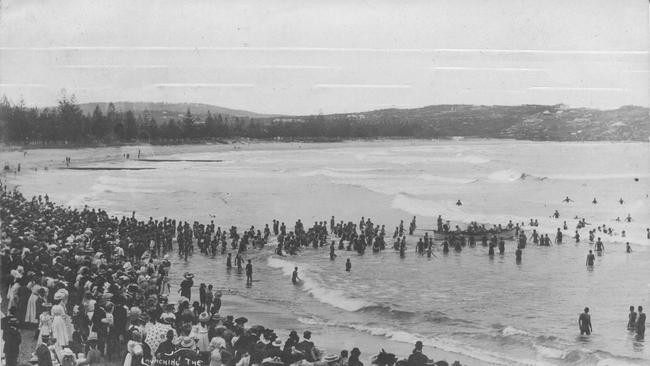 Part of the crowd at the launching of Manly Council's surfboat on March 21, 1907. Picture Northern Beaches Library