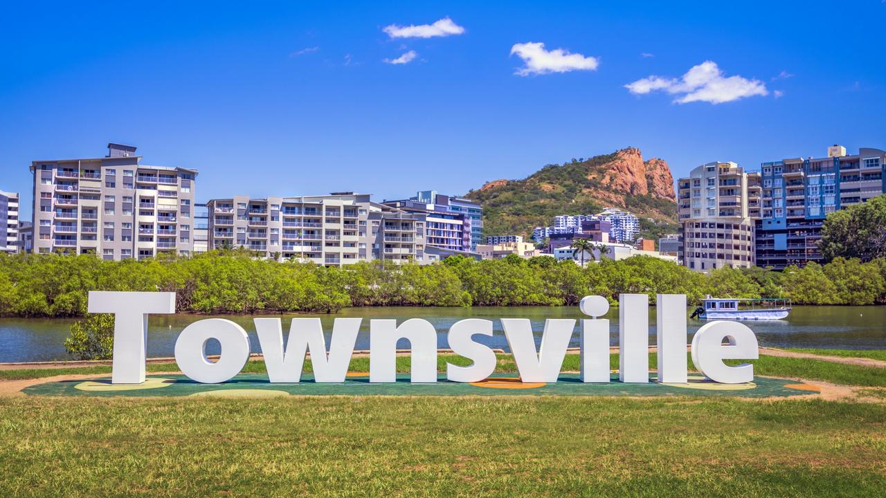 Townsville City Council To Install New Welcome Signs | Townsville Bulletin