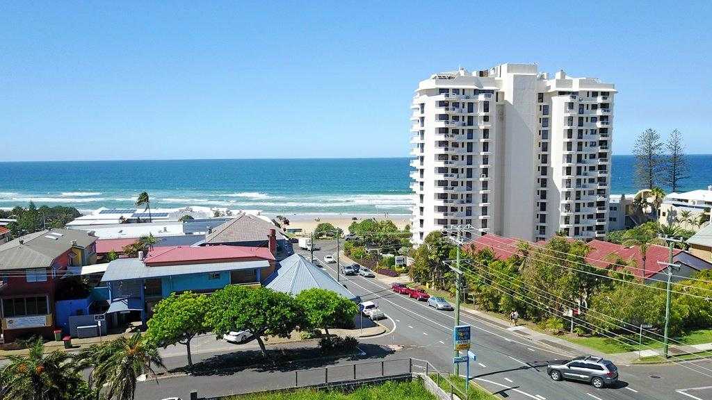 15-17 Beach Rd, Coolum Beach.