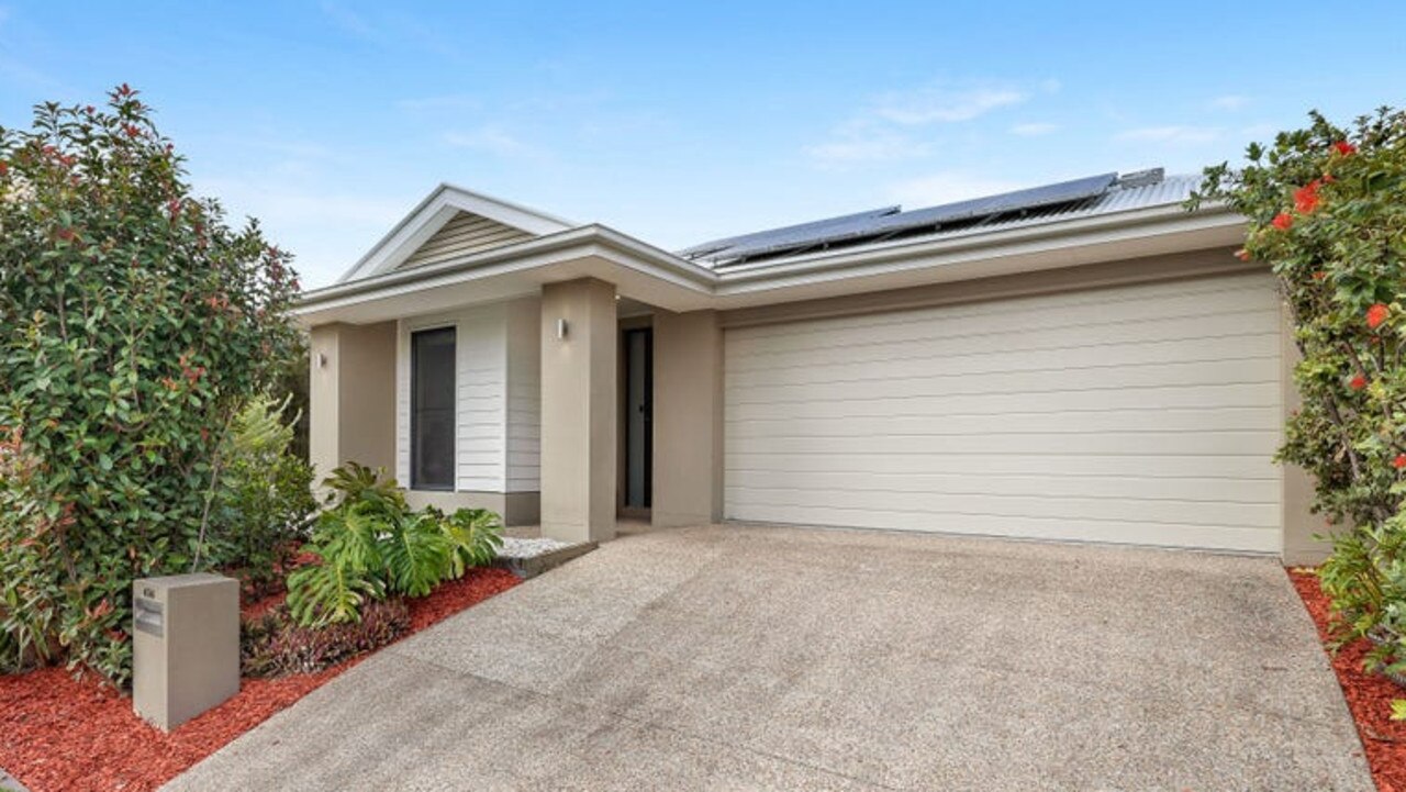 494 Gainsborough Drive, Pimpama, sold prior for $777,500.