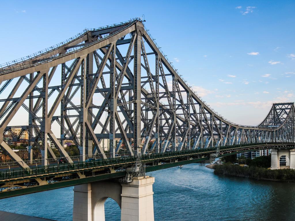 FUTURE BRISBANE - Olympic roadmap underway for Brisbane’s iconic Story Bridge A team of national infrastructure experts has been assembled to ensure Brisbane’s iconic Story Bridge can play a pivotal role during the Brisbane 2032 Olympic and Paralympic Games. The 84-year-old bridge is rapidly approaching end of life and is going to need significant investment to ensure it can continue serving Brisbane residents for another 100 years. Lord Mayor Adrian Schrinner assembled the Story Bridge Restoration Committee to develop a roadmap to restore the Australian icon. The Story Bridge Restoration Committee will be chaired by prominent Queenslander Nigel Chamier AM, who is known for his leadership in the restorations of Brisbane City Hall and ANZAC Square. Picture Supplied Brisbane City Council