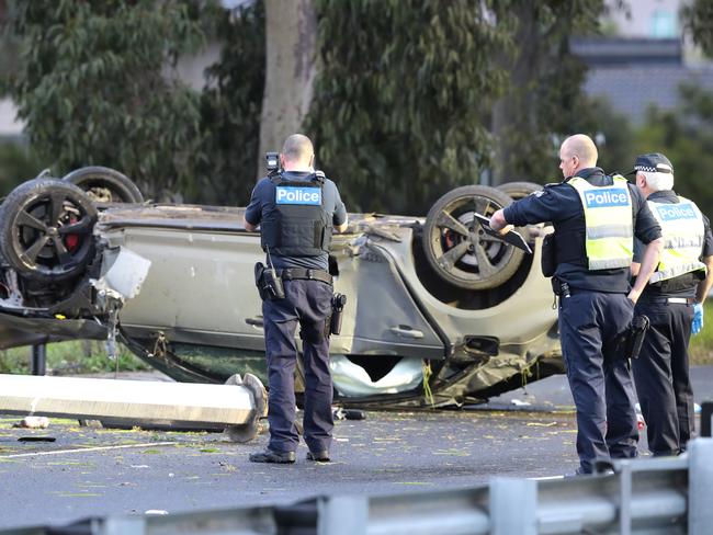 Man killed while helping to change flat tyre