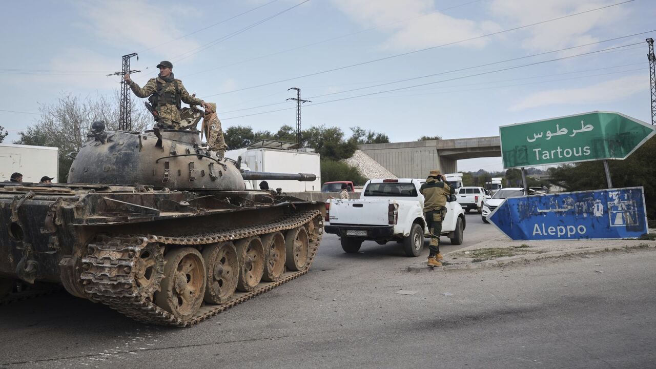 Syrian Forces Battle Pro-Assad Insurgents