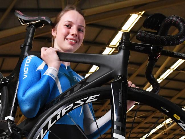 Cyclist Keely Bennett poses for a photograph at the DISC Velodrome in Thornbury, Melbourne, Thursday, April 19, 2018. Keely is a Leader sports star nominee. (AAP Image/James Ross) NO ARCHIVING