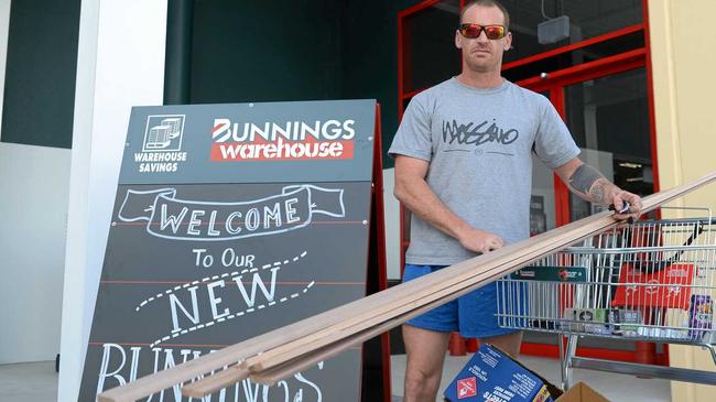 Daniel Clark shopping at the new Bunnings. Picture: Allan Reinikka ROK120318abunning