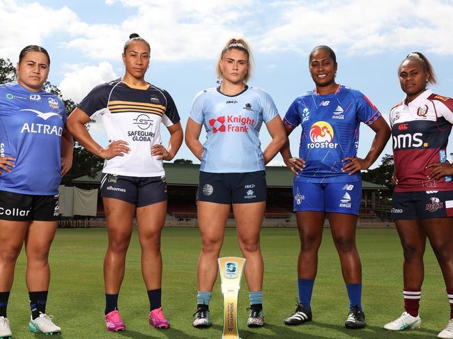 SYDNEY, AUSTRALIA - FEBRUARY 19:  (L-R) Hera-Barb Malcolm Heke of the Western Force, Siokapesi Palu of the ACT Brumbies, Piper Duck of the NSW Waratahs, Bitila Tawake of the Fijian Drua and Ivania Wong of the Queensland Reds pose during the 2025 Super Rugby Women's Season Launch at North Sydney Oval on February 19, 2025 in Sydney, Australia. (Photo by Matt King/Getty Images)