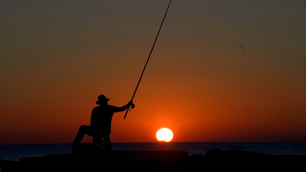 Western Australia bans recreational fishing
