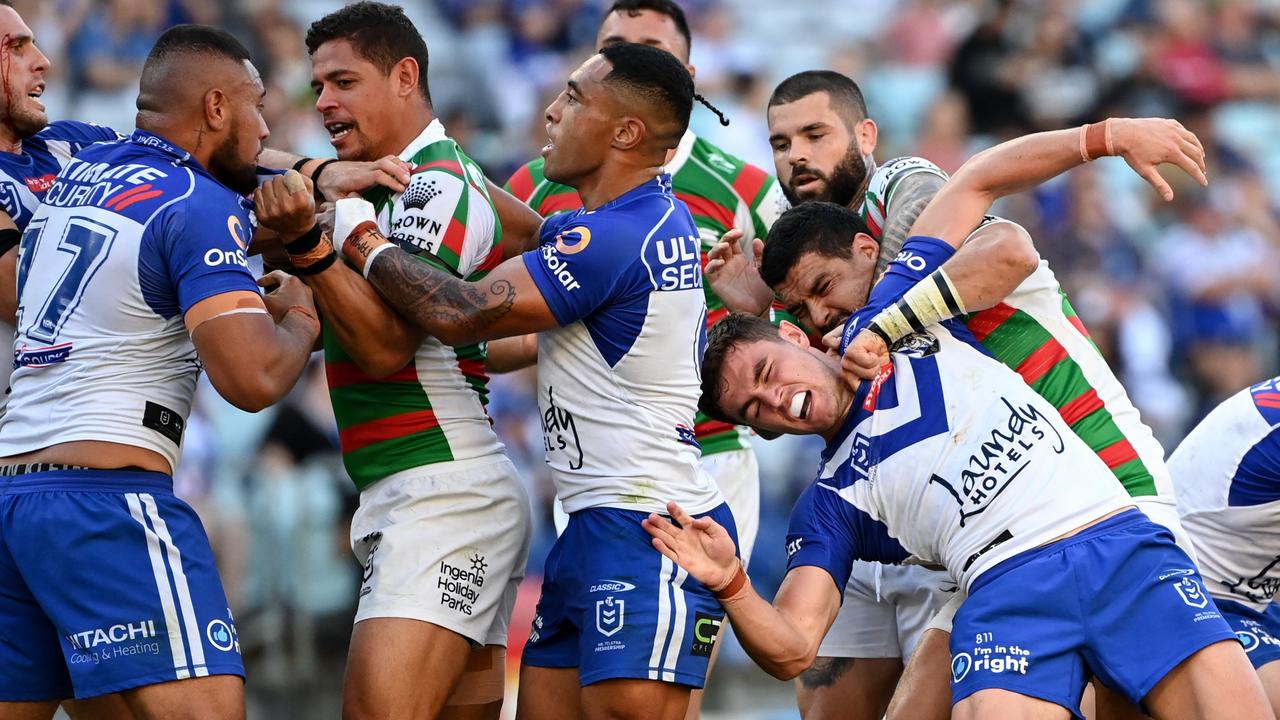 Nrl News Rabbitohs Vs Bulldogs Cody Walker Elbow Crusher Tackles Video Shoulder Charge Keaon Koloamatangi