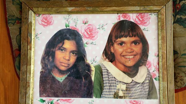 Cindy Smith (left) and Mona-Lisa Smith (cousins) who tragically died 36 years ago near Bourke in a car crash.