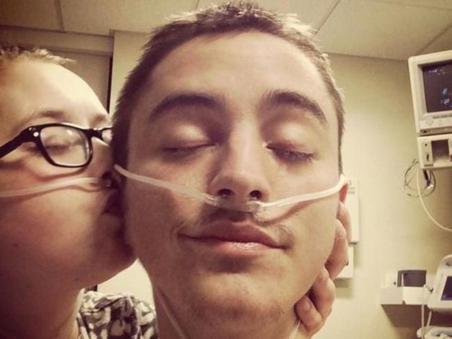 Dalton Prager Dying Couple In Heartbreaking Final Farewell The Fault In Our Stars Couple 