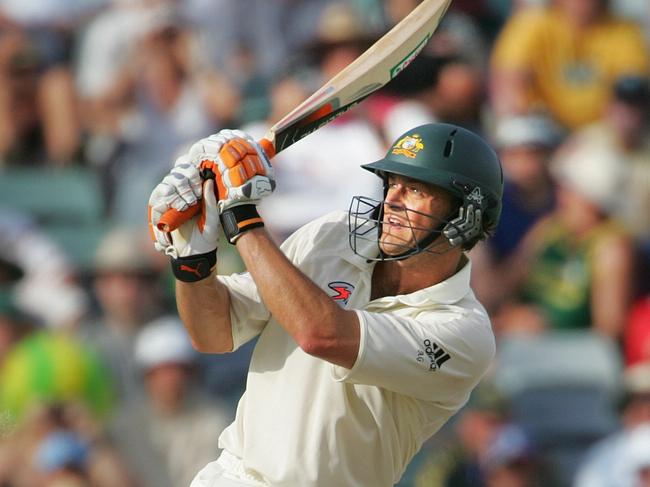 Adam Gilchrist teeing off in the Big Bash … who wouldn’t want to see that?