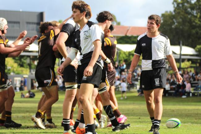 Luke Coffey (centre) pictured in round 2.