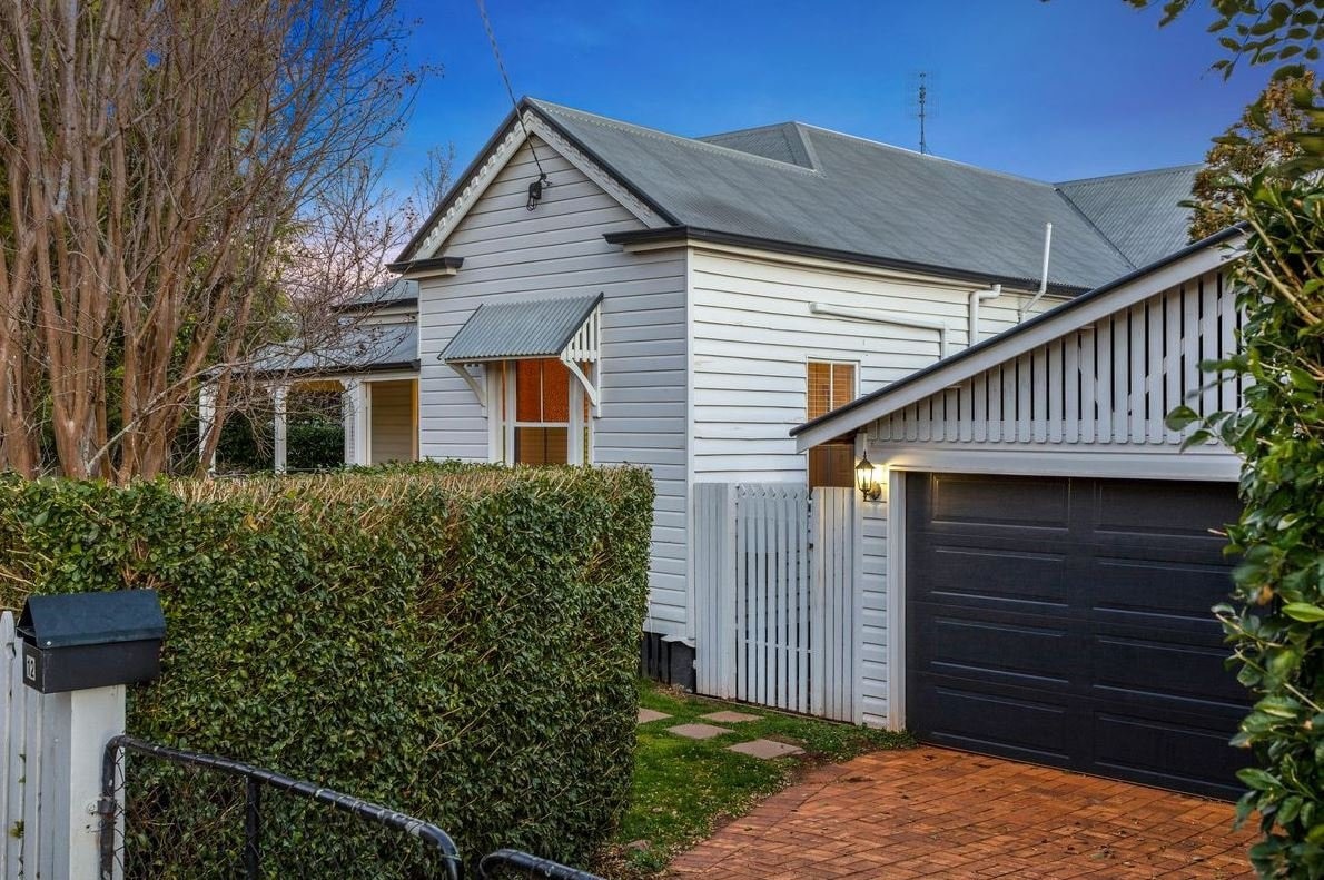 12 Barry St, Mount Lofty, is for sale.