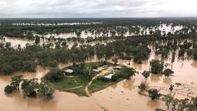 State, federal govts to foot bill for Maranoa flood damage