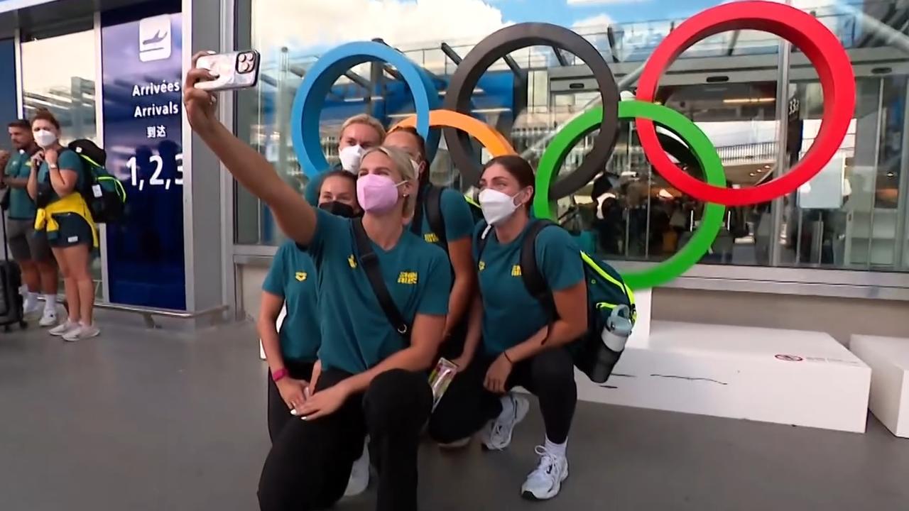 Bizarre outrage over Aussie Olympics swim team photo
