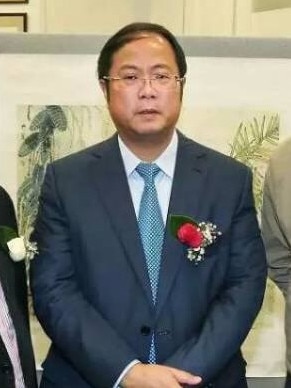 Huang Xiangmo.