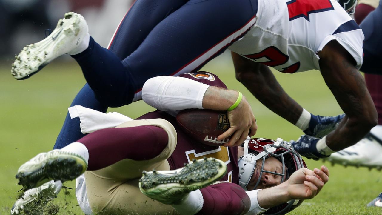 Washington Redskins quarterback Alex Smith suffers horror broken leg