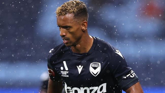 SYDNEY, AUSTRALIA - OCTOBER 08: Nani of Victory dribbles the ball during the round one A-League Men's match between Sydney FC and Melbourne Victory at Allianz Stadium, on October 08, 2022, in Sydney, Australia. (Photo by Cameron Spencer/Getty Images)