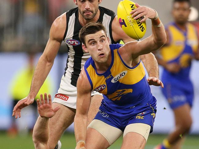 Elliot Yeo had the ball on a string for the Eagles. Picture: Michael Klein