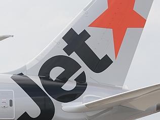 Jetstar's Dreamliner 787 landing for the first time at Cairns airport.