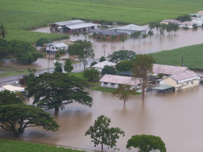 CARDWELL, AUSTRALIA. NewsWire Photos. FEBRUARY 4, 2025. Premier of Queensland David Crisafulli heads for flood affected Cardwell onboard a helicopter to assess the damage, as seen here in the farming region around Macknade. Picture: NewsWire/Adam Head