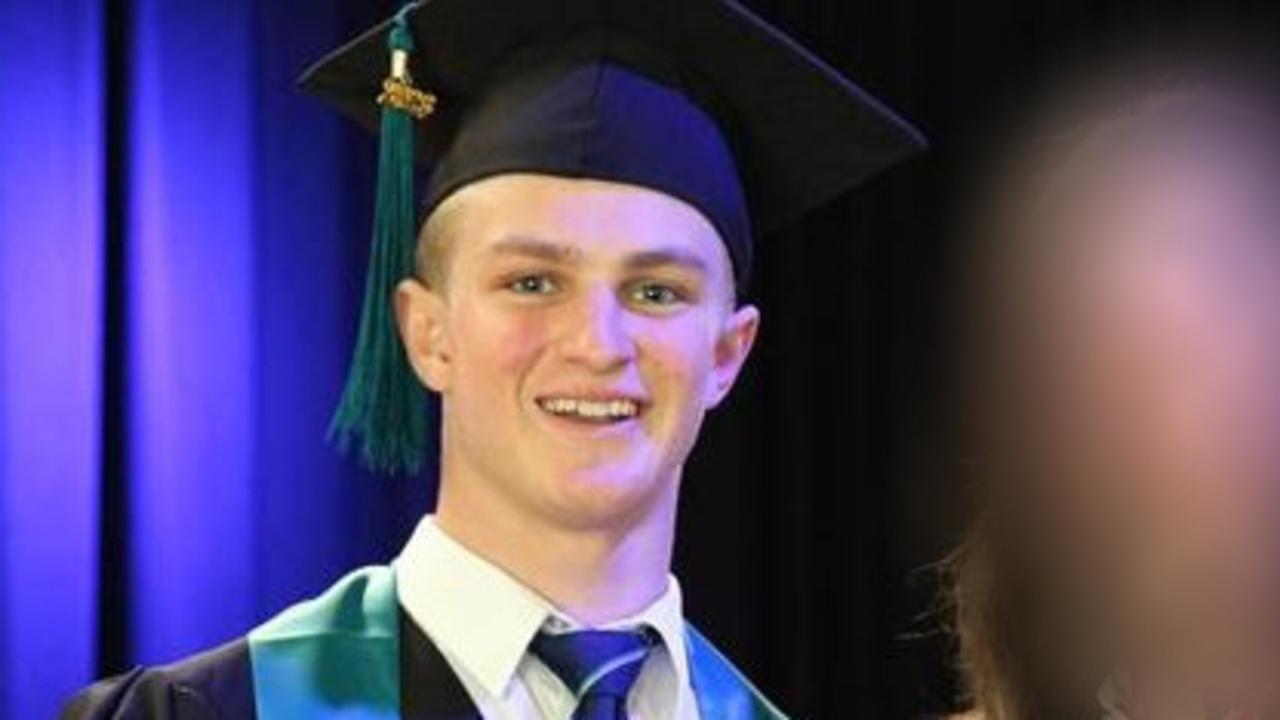 Teen ignited $900k house fire with flaming golf club: court