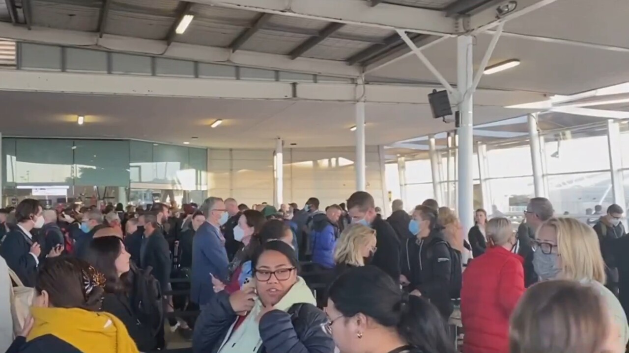 Major delays at Sydney Airport