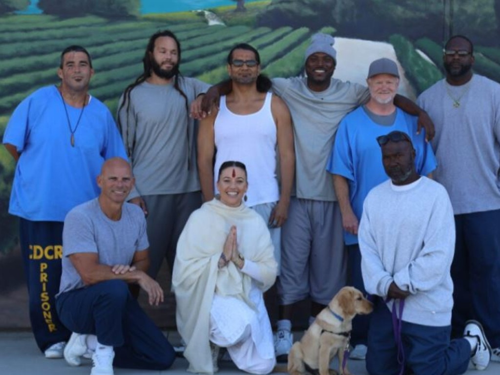 Lyle (bottom left) has helped organise a huge mural with Erik and other inmates. Picture: 10 News