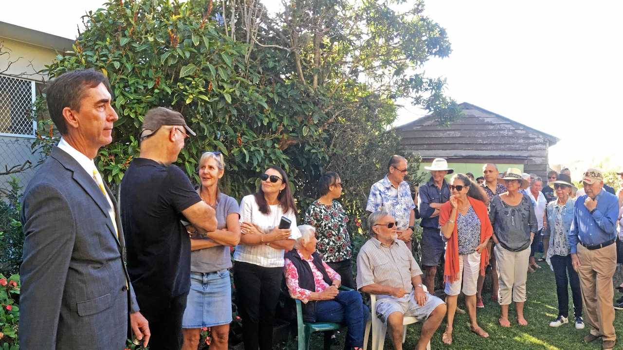 Ray White auctioneer Brett Graham prepares to take 6 Kate St, Alexandra Headland, to the market for Lew Pottinger and Judy Wild of Ray White Buderim. Picture: Erle Levey