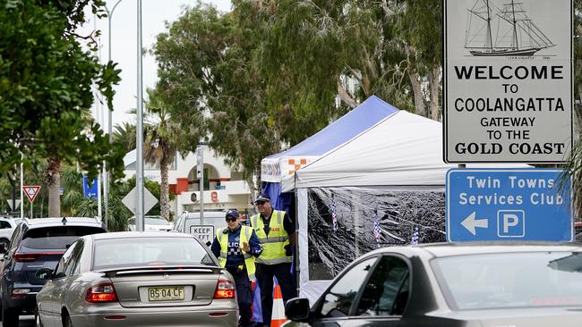 A police checkpoint on the border at Coolangatta. Picture: AAP.