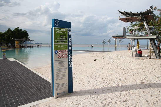 Near drowning at Cairns Lagoon