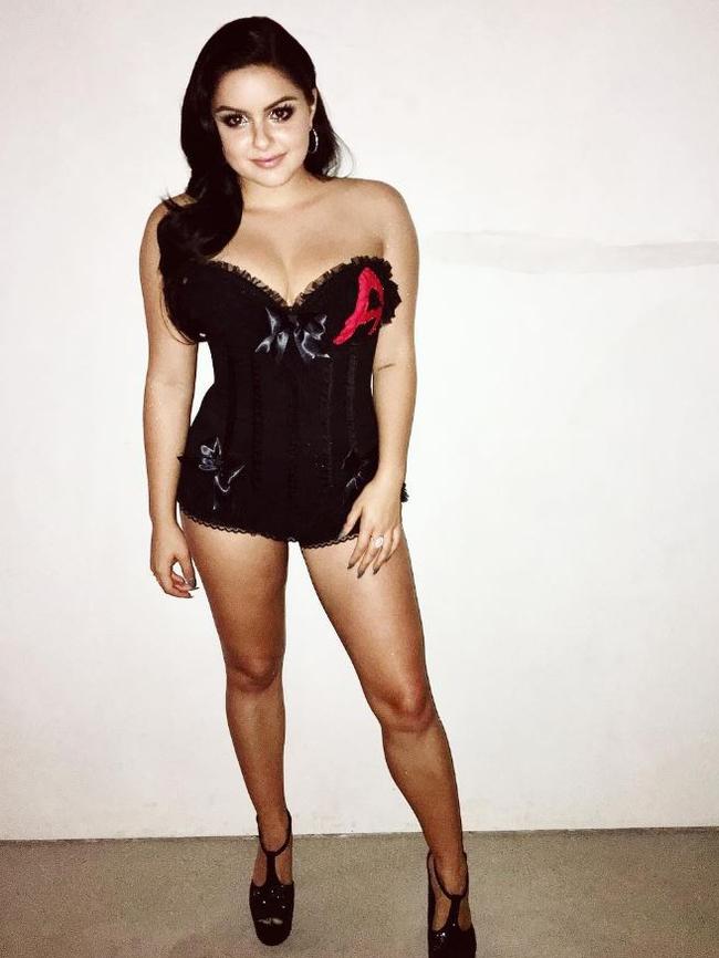 Halloween 2016 via social media ... Ariel Winter channels Easy A. Picture: Instagram